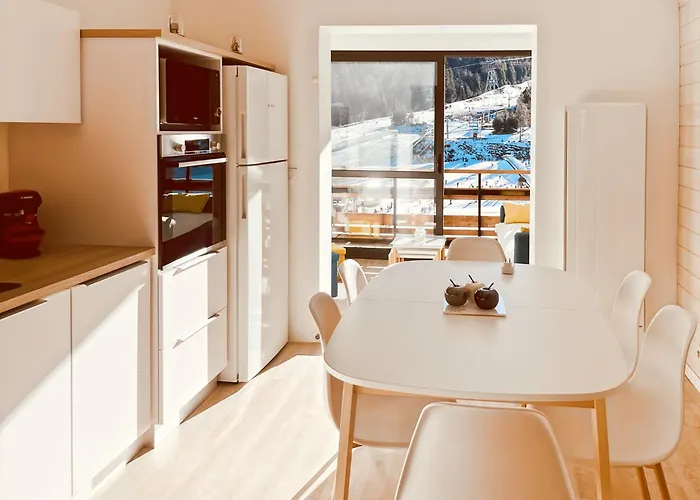 Апартаменты Le Griou Aux Pieds Sur Les Pistes, 8pers, Coeur Station, Le Lioran *